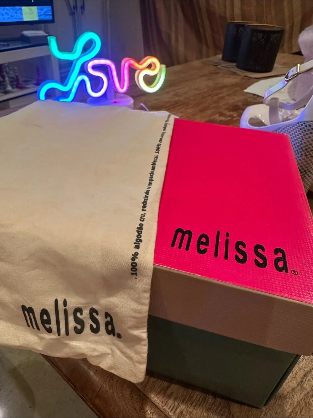 Melissa glossy white